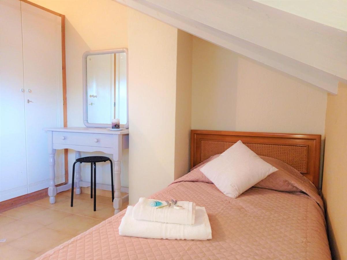 Apartment Captain's Quarters At Fiscardo Waterfront-feel The Breeze